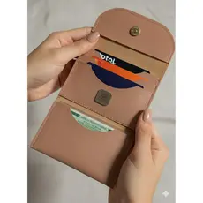 Carteira Feminina Em Couro Montana Porta Documentos CNH RG Cartões Botão Prático Elegante Luxo