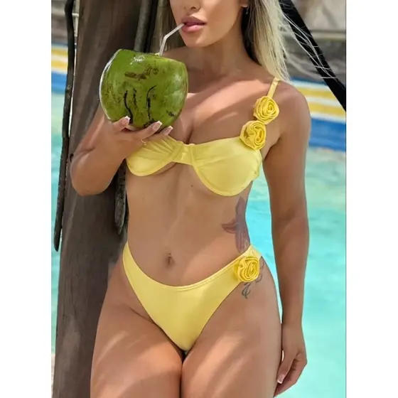 Conjunto de biquíni verão Biquíni feminino biquinho com flor  lateral alça ajustável