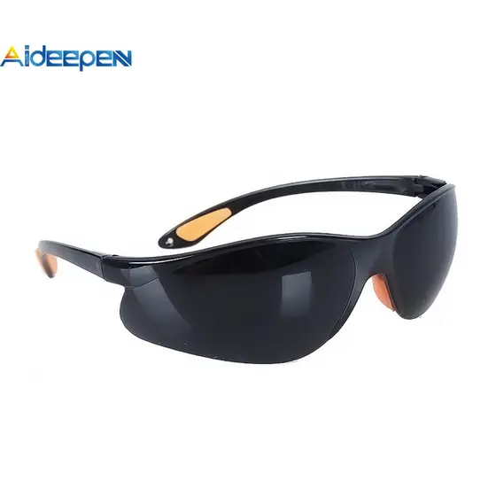 Um Conjunto De Viseira De Óculos De Soldagem , Proteção UV Com Escurecimento Automático , Anti-Reflexo , Resistente A Im