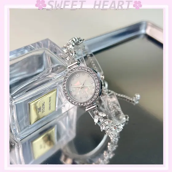 Feminino Chique Elegante Malásia Ponto 2025 Novo Luxo Simulado Diamante Fishtail Tamanho Ajustável Pulseira Relógio Fest