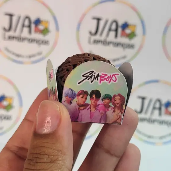 Forminha de Brigadeiro SajaBoys