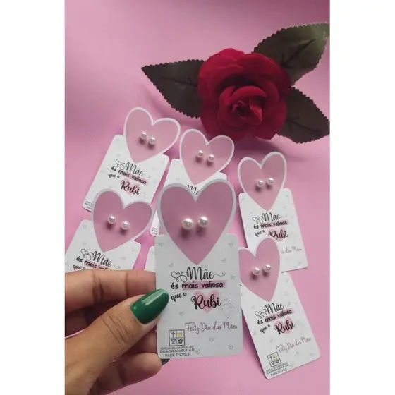 Mimo Dia Das Mães | Lembrancinha Dia Das Mães, TAG personalizada com brinco pérola