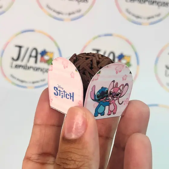 Forminha De Brigadeiro Stitch e Angel