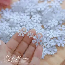 Recorte de Floco de Neve em Feltro Prata- Tamanhos Variados - 30 unidades - Recorte a Laser