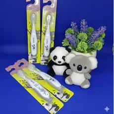 Escova de Dente Infantil Pandinha ou Coala  Iamo 1-3 anos 01 unidade