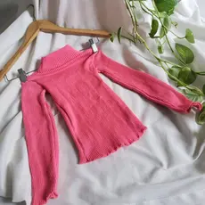 cacharrel infantil de tricô, gola alta (novo)