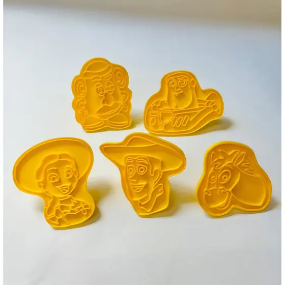 Kit 5 Cortadores de Biscoito Toy Story - Woody, Buzz e sua Turma
