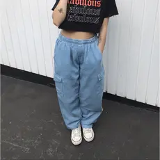 calça cargo jeans, calça cargo preta, calça cargo bege, calça cargo cinza, calça cargo branca, calça skatista, calça larga, calça com vários bolsos, cargo, calça militar, calça folgada