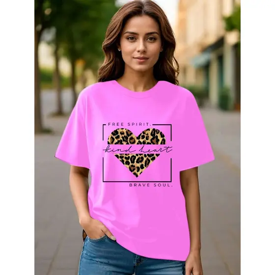 Camiseta feminina oversize estampada Kind Heart