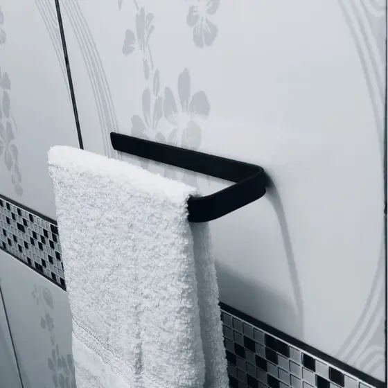 Porta toalha de banheiro toalheiro moderno preto fácil instalação