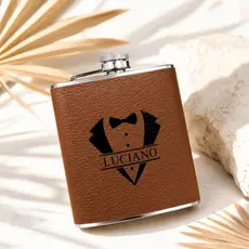 Padrinhos de Casamento Lembrancinha 10 Cantis de Inox personalizado em Couro Homens Pais