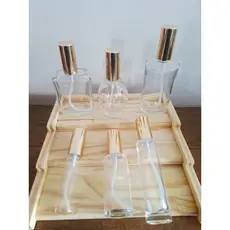 4 vidros porta perfume 25ml a 170ml com válvula spray dourado.