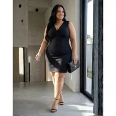 Vestido Plus Size Curto Decote V Nozinho Canelado 48 a 52 Festa Casual