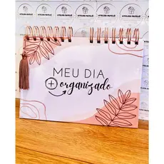 Planner Diário "Meu Dia + Organizado"  | Capa Dura com Tassel | Check List + Horários + Prioridades