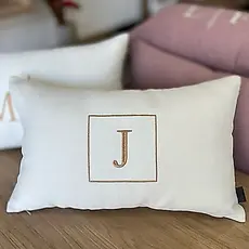 Almofada Personalizada Inicial Com Enchimento Rineira 50x30 Bordada linho veludo cama posta baguete decoração casa