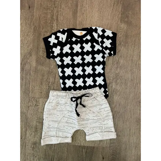 Conjunto Body e Bermuda Saruel Algodão Estiloso ÚLTIMAS PEÇAS