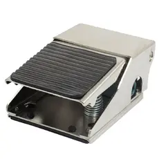 VÁLVULA PNEUMÁTICA PEDAL/MOLA 3/2 VIAS ROSCA 1/4 - SILENCIADOR 1/8
