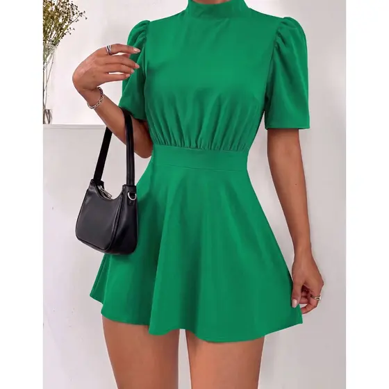 Vestido Macaquinho Curto Manga Flare Plissada Soltinho Verão
