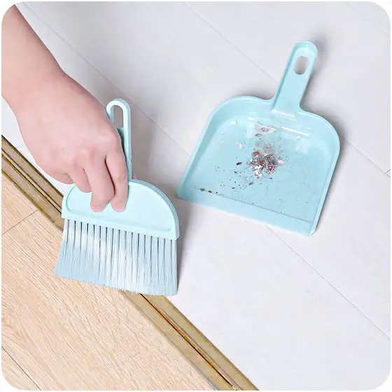 Kit Mini Vassoura E Pá De Lixo Limpeza Para Mesas Teclados Armários - TOP