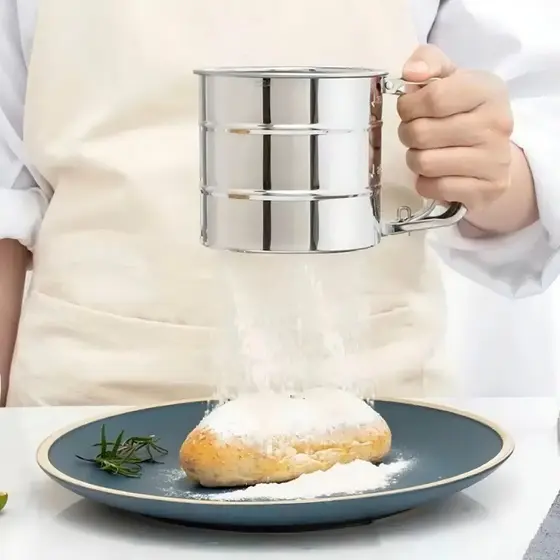 Polvilhador Peneira Caneca Com Gatilho Manual Aço Inox