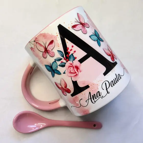 Caneca de Cerâmica Personalizada Inicial com Nome com colher