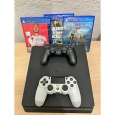 PlayStation 4 Slim 500gb + 2 controles + 1 jogo mídia física