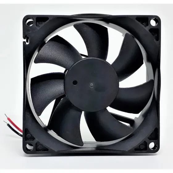 Cooler 90x90x25mm 9cm 90mm 92mm 90x25mm Rotação: 3.000 RPM Tensão: 12V. Microventilador Unitário. Estrutura: Plástico ABS de Alta Resistência.