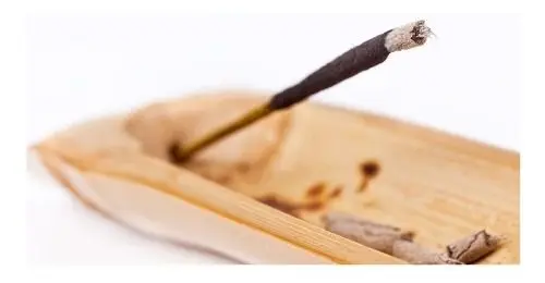 Suporte De Incenso De Bambu