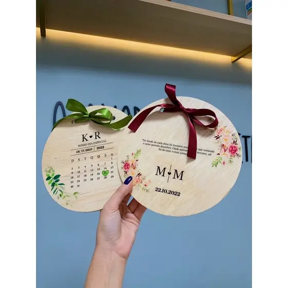Porta alianças personalizado em madeira pinus
