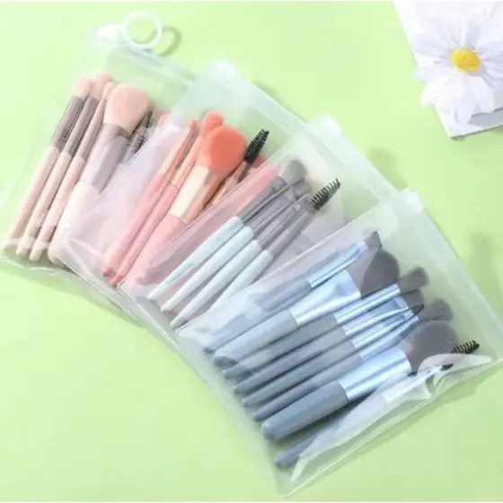 Kit 8 Conjunto De Maquiagem com Estojo Transparente Para Viagem The new listing