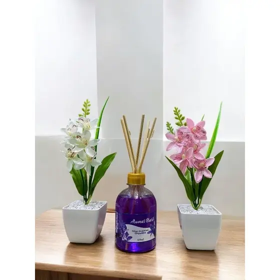 Kit 2 Vasos Decorativos com Flores + Difusor de Aromas 250ml – Para Sala, Quarto, Banheiro e Escritório