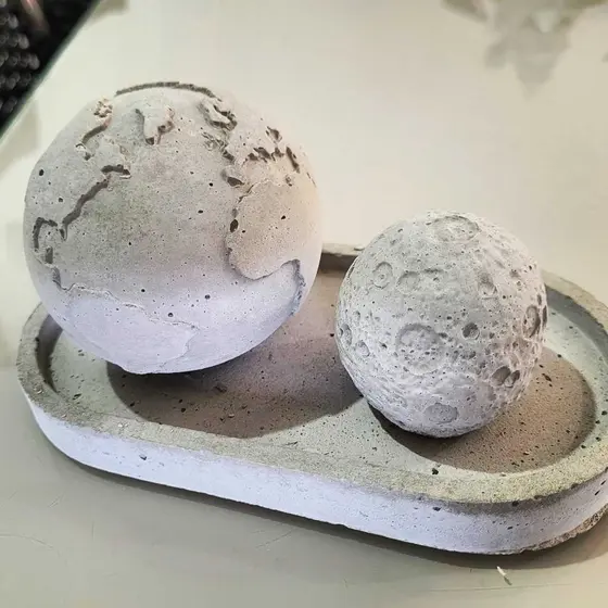 Adorno de Mesa Planeta Terra O Globo e Lua New TP MALEOGA - Conj. 3 Pçs