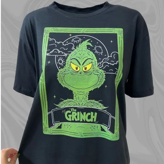 Blusa Camiseta Feminina Algodão Grinch da Sorte - Preta