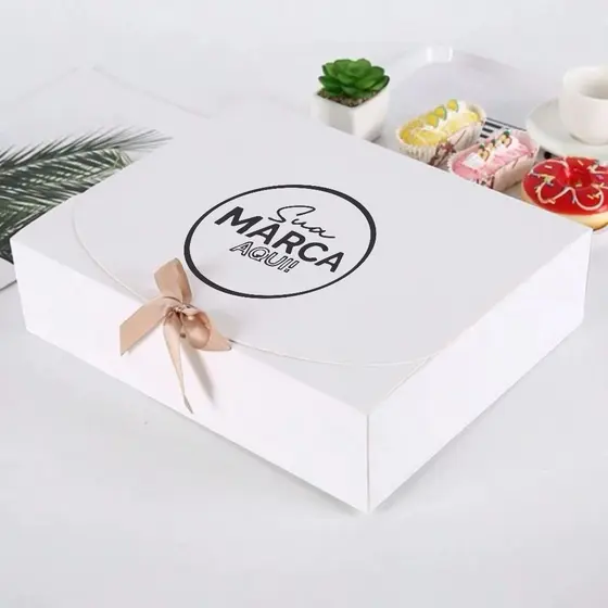 CAIXA PERSONALIZADA para padrinho de casamento Tamanho 25x20x8 Cm + 5 metros de fita 50 UNID