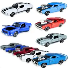 Miniatura Carrinho de Ferro Mustang Dodge Brinquedo Menino Rodas a Fricção Presente Natal Infantil