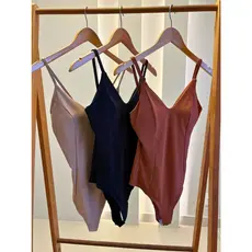 Kit Body Bori Bory feminino Modelador Suplex Decotado Decote em V Alcinha Fina com Bojo Chic Várias Cores Presente Festa