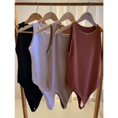 Kit 4 Body Bory Feminino Básico Casual Regata Gola Redonda Sem Manga Dupla Camada Várias Cores