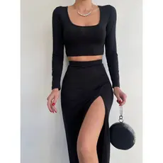 Conjunto Feminino Cropped Decote Quadrado e Saia Longa Fenda Tendência Look Completo All Black Chic Envio Imediato