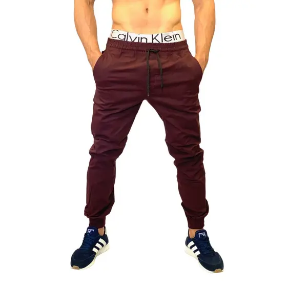 calça masculina jogger barata bordô vinho