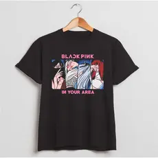 Camiseta Blackpink In Your Area | Jennie, Lisa, Jisoo e Rosé [Unissex]