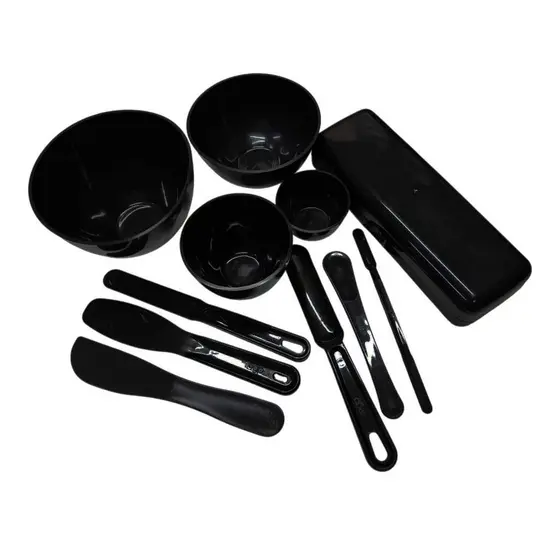 Kit 4 Cubetas maleáveis mais 6 Espátulas Com Estojo Preto