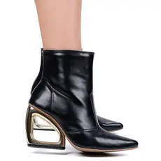 Bota Feminina Cano Curto Domidona Salto Metalizado Geométrico Vazado Bico Fino Elegante