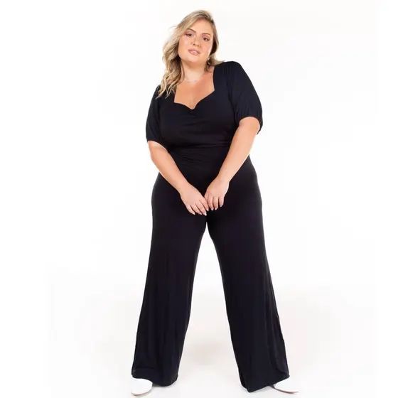 Macacão Plus Size Pantalona de Viscolycra com Decote Quadrado 103810-A