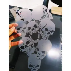 Stencil caveiras grudadas para aerografia e pinturas 2R10