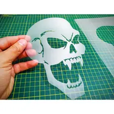 Molde Vazado Stencil para Aerografias Caveira Vampiro 2R26