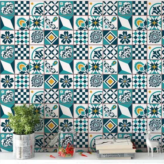 Papel de Parede Azulejo Lavável Português em Tons de Verde 