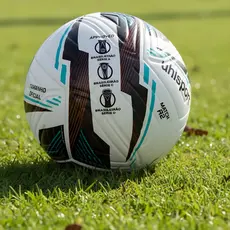 Bola Futebol de Campo Uhlsport Match R2 Oficial 2026