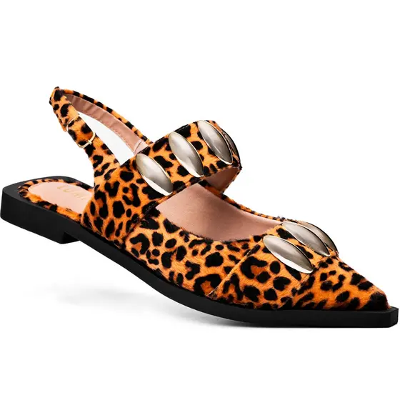 Sapatilha Feminina Slingback Lumiss Tachas Confortável Bico Fino Animal Print Onça