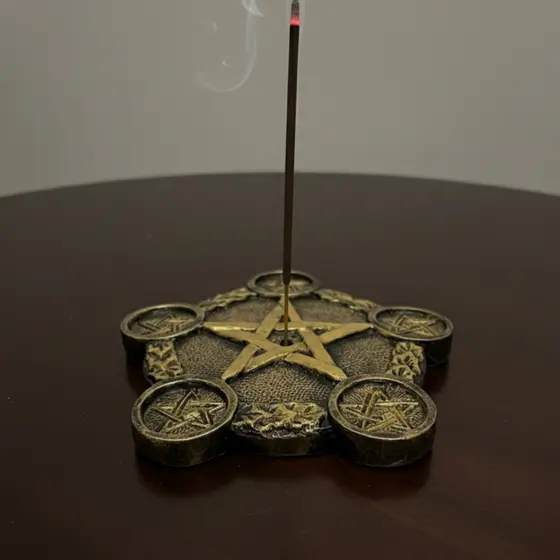Incensário Prato Pentagrama 18cm - Resina e Porta-Velas Decoração Mística Zen