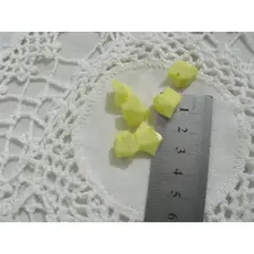 miçangas cascalho plástico amarelo claro 10 pçs